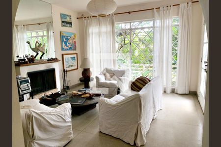 Casa à venda com 542m², 4 quartos e 4 vagas