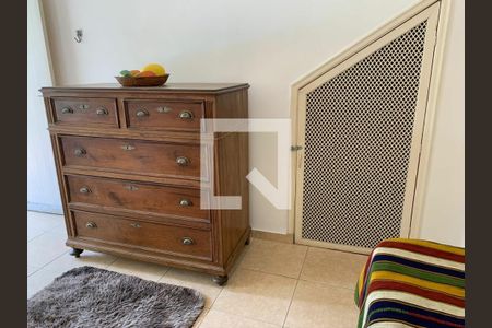 Casa à venda com 542m², 4 quartos e 4 vagas