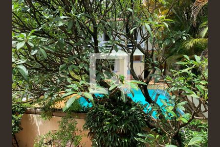 Casa à venda com 542m², 4 quartos e 4 vagas