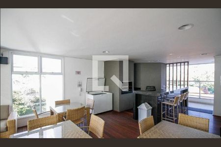 Apartamento à venda com 2 quartos, 110m² em Pompeia, São Paulo
