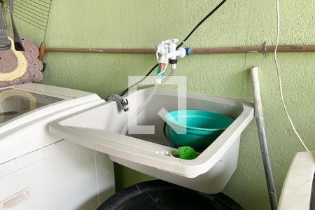 Casa à venda com 94m², 2 quartos e 2 vagas Casa à venda com 94m², 2 quartos e 2 vagasÁrea de Serviço