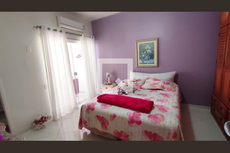 Casa à venda com 606m², 5 quartos e 1 vagaSuíte 2