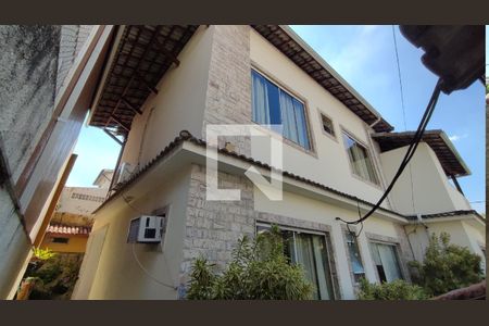 Casa à venda com 606m², 5 quartos e 1 vagaÁrea Externa