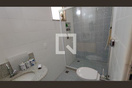 Casa à venda com 606m², 5 quartos e 1 vagaBanheiro da Suíte 3