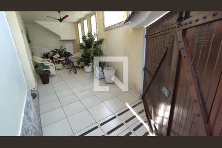 Casa à venda com 606m², 5 quartos e 1 vagaÁrea Externa