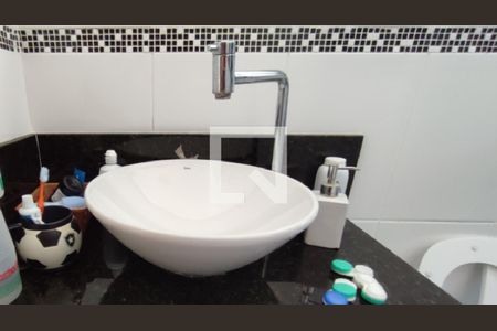 Casa à venda com 606m², 5 quartos e 1 vagaBanheiro da Suíte 4