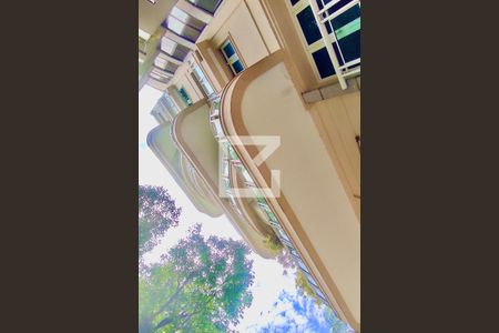 Apartamento para alugar com 144m², 2 quartos e 1 vagaFachada interna