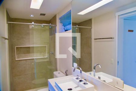 Apartamento para alugar com 144m², 2 quartos e 1 vagaSuíte banheiro 