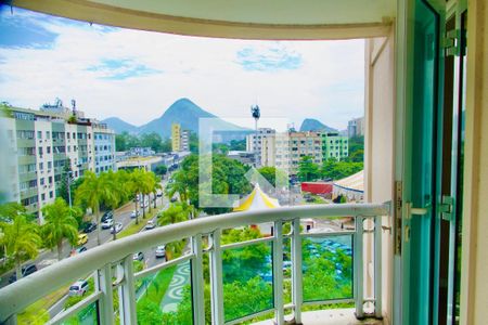 Apartamento para alugar com 144m², 2 quartos e 1 vagaSuíte varanda 