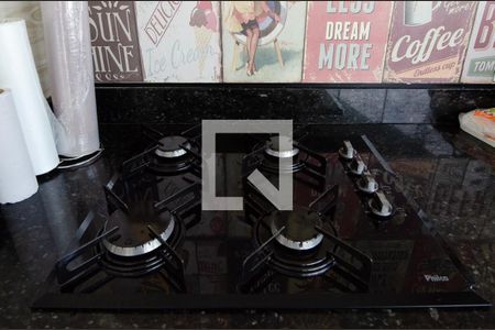 Casa de condomínio à venda com 233m², 5 quartos e 2 vagas Cozinha externa e churrasqueira- detalhe