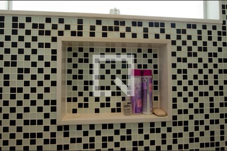 Casa de condomínio à venda com 233m², 5 quartos e 2 vagasBanheiro da Suíte 1