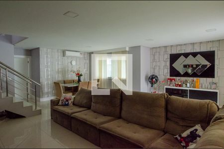 Sala de casa de condomínio à venda com 5 quartos, 233m² em Recreio dos Bandeirantes, Rio de Janeiro