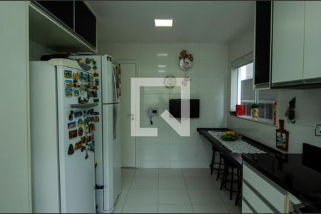 Casa de condomínio à venda com 233m², 5 quartos e 2 vagasCozinha