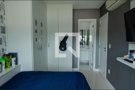 Casa de condomínio à venda com 233m², 5 quartos e 2 vagasSuite 2