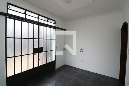 Quarto 1 de casa para alugar com 3 quartos, 200m² em Vila Industrial, São Paulo