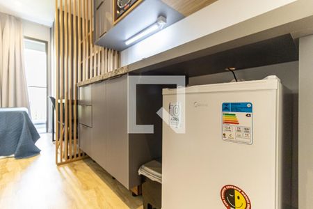 Cozinha - Frigobar de kitnet/studio para alugar com 1 quarto, 22m² em República, São Paulo