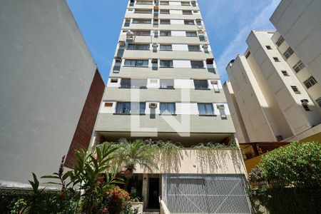 Apartamento para alugar com 100m², 3 quartos e 1 vagaFachada