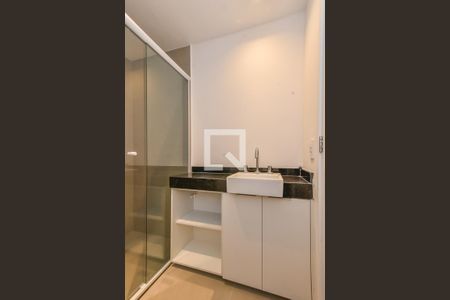 Studio para alugar com 27m², 1 quarto e sem vaga Studio para alugar com 27m², 1 quarto e sem vagaBanheiro