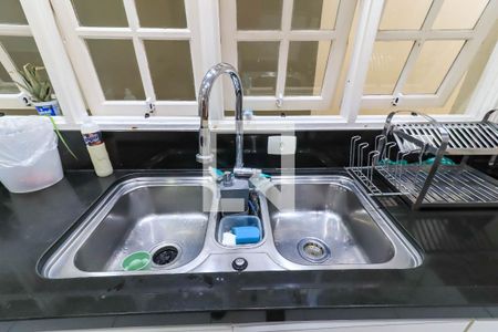 Casa de condomínio à venda com 581m², 4 quartos e 4 vagasCozinha - Torneira