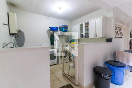 Casa de condomínio à venda com 581m², 4 quartos e 4 vagasÁrea de Serviço