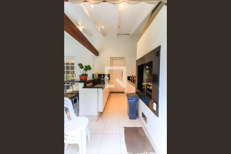 Casa de condomínio à venda com 581m², 4 quartos e 4 vagasChurrasqueira