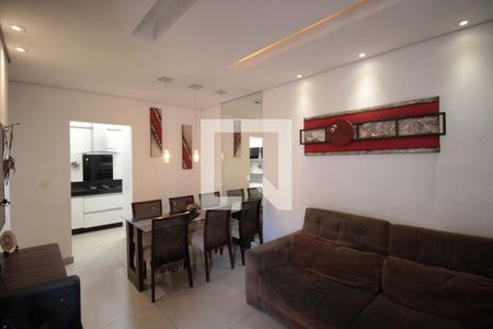 Sala de casa para alugar com 3 quartos, 110m² em Jardim Leblon, Belo Horizonte