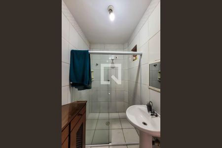 Casa para alugar com 180m², 3 quartos e 2 vagas Casa para alugar com 180m², 3 quartos e 2 vagasBanheiro de serviço