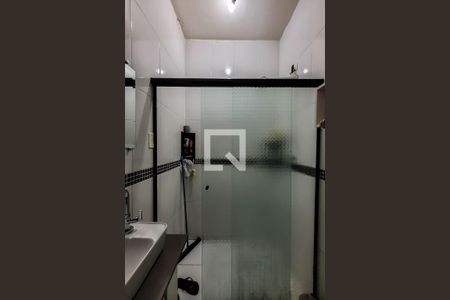 Casa para alugar com 180m², 3 quartos e 2 vagas Casa para alugar com 180m², 3 quartos e 2 vagasBanheiro Suíte 2