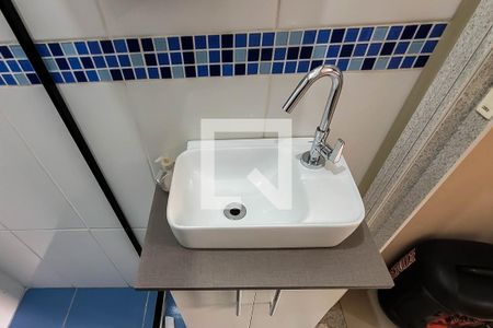 Casa para alugar com 180m², 3 quartos e 2 vagas Casa para alugar com 180m², 3 quartos e 2 vagasBanheiro Suíte 1