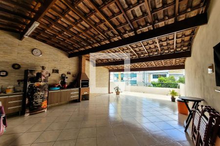 Casa para alugar com 180m², 3 quartos e 2 vagas Casa para alugar com 180m², 3 quartos e 2 vagasTerraço