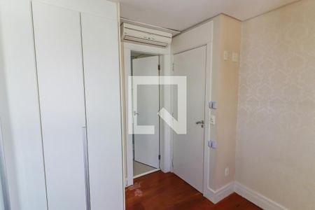 Apartamento à venda com 72m², 3 quartos e 2 vagasQuarto 2 Suite