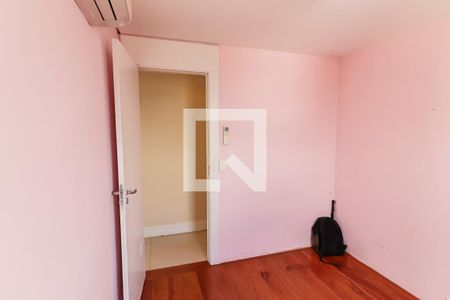 Apartamento à venda com 72m², 3 quartos e 2 vagasQuarto 3