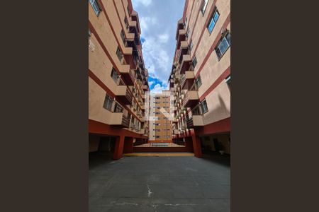 Apartamento para alugar com 101m², 3 quartos e 1 vaga Apartamento para alugar com 101m², 3 quartos e 1 vagaFachada do bloco
