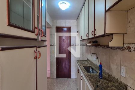 Apartamento para alugar com 101m², 3 quartos e 1 vaga Apartamento para alugar com 101m², 3 quartos e 1 vagaCozinha