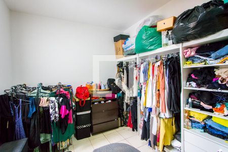 Casa à venda com 230m², 3 quartos e 2 vagas Casa à venda com 230m², 3 quartos e 2 vagasQuarto 1