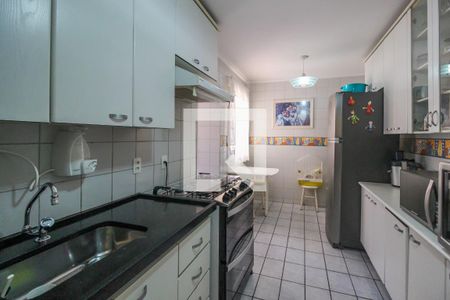 Apartamento à venda com 96m², 3 quartos e 2 vagas Apartamento à venda com 96m², 3 quartos e 2 vagasCozinha