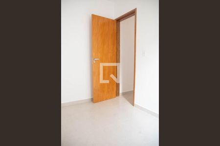 Quarto de apartamento para alugar com 1 quarto, 27m² em Parque Vitória, São Paulo