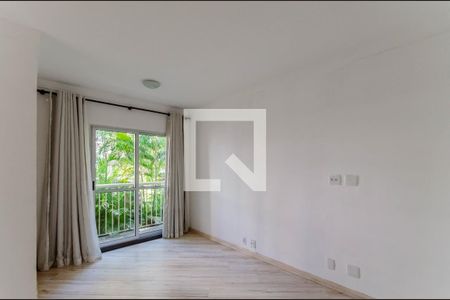 Sala de apartamento para alugar com 3 quartos, 67m² em Cambuci, São Paulo