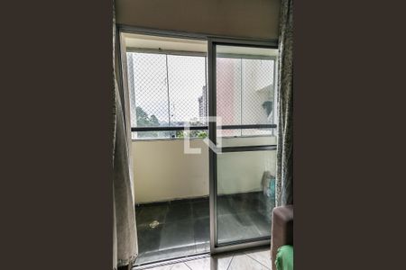 Apartamento para alugar com 54m², 2 quartos e 1 vaga Apartamento para alugar com 54m², 2 quartos e 1 vagaVaranda