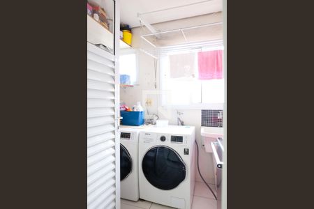 Apartamento à venda com 76m², 3 quartos e 2 vagasÁrea de Serviço