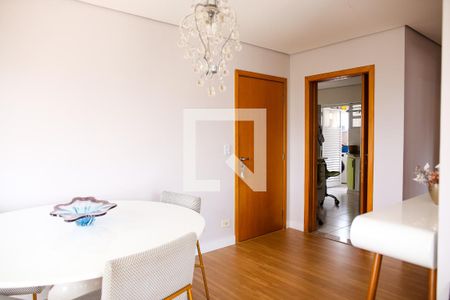 Apartamento à venda com 76m², 3 quartos e 2 vagasSala