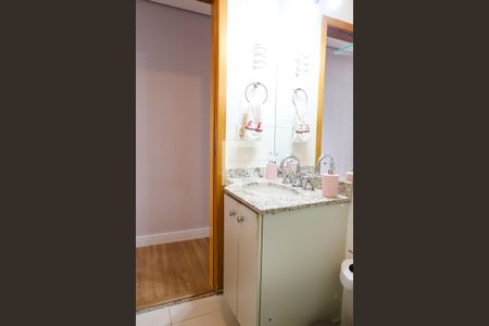 Apartamento à venda com 76m², 3 quartos e 2 vagasBanheiro Social