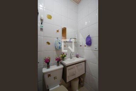 Casa de condomínio à venda com 65m², 2 quartos e 1 vaga Casa de condomínio à venda com 65m², 2 quartos e 1 vagaBanheiro