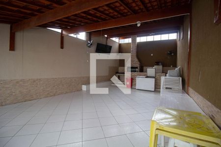 Casa de condomínio à venda com 65m², 2 quartos e 1 vaga Casa de condomínio à venda com 65m², 2 quartos e 1 vagaÁrea comum - Salão de festas