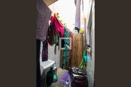 Casa de condomínio à venda com 65m², 2 quartos e 1 vaga Casa de condomínio à venda com 65m², 2 quartos e 1 vagaÁrea de Serviço