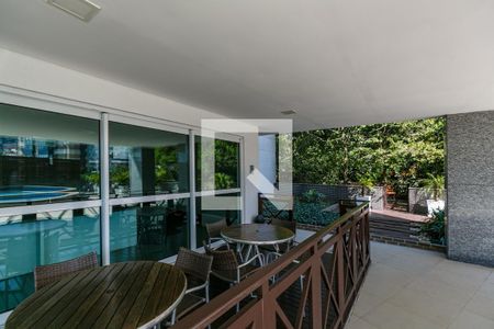 Apartamento à venda com 95m², 1 quarto e 2 vagasÁrea comum