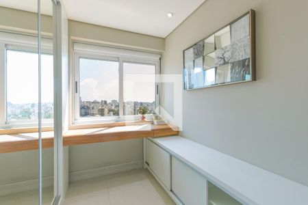 Apartamento à venda com 95m², 1 quarto e 2 vagasQuarto