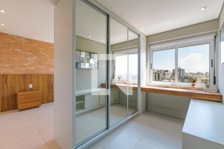 Quarto de apartamento à venda com 1 quarto, 95m² em Auxiliadora, Porto Alegre