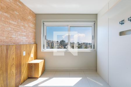 Quarto de apartamento para alugar com 1 quarto, 95m² em Auxiliadora, Porto Alegre