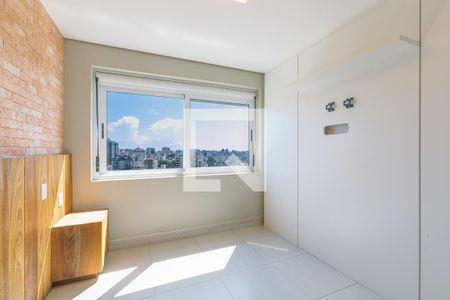 Quarto de apartamento à venda com 1 quarto, 95m² em Auxiliadora, Porto Alegre